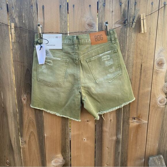 Urban Outfitters BDG dropped rise distressed denim shorts size 27 NWT - Picture 3 of 12
